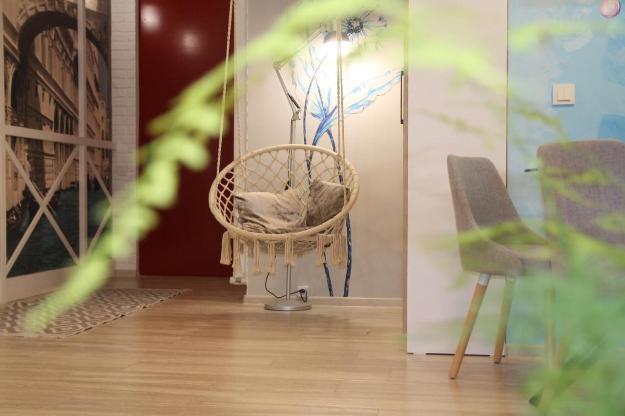 Cozy Apartment In Vake Тбилиси Екстериор снимка